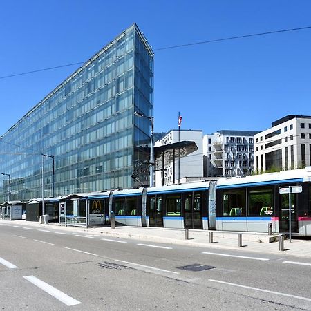 Happy Appart Gare Europole Apartment เกรอน็อบล์ ภายนอก รูปภาพ